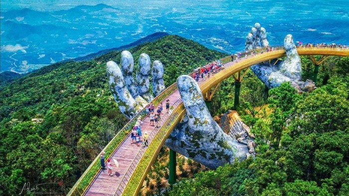 Le Golden Bridge au Vietnam.